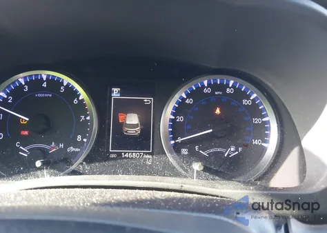 2018 Toyota Highlander Le from USA, damaged, VIN 5TDZARFH9JS037603